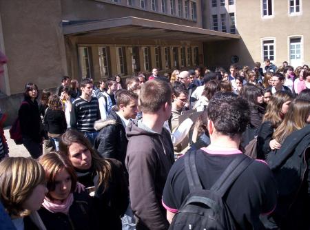la manif contre la suppression du cpe 